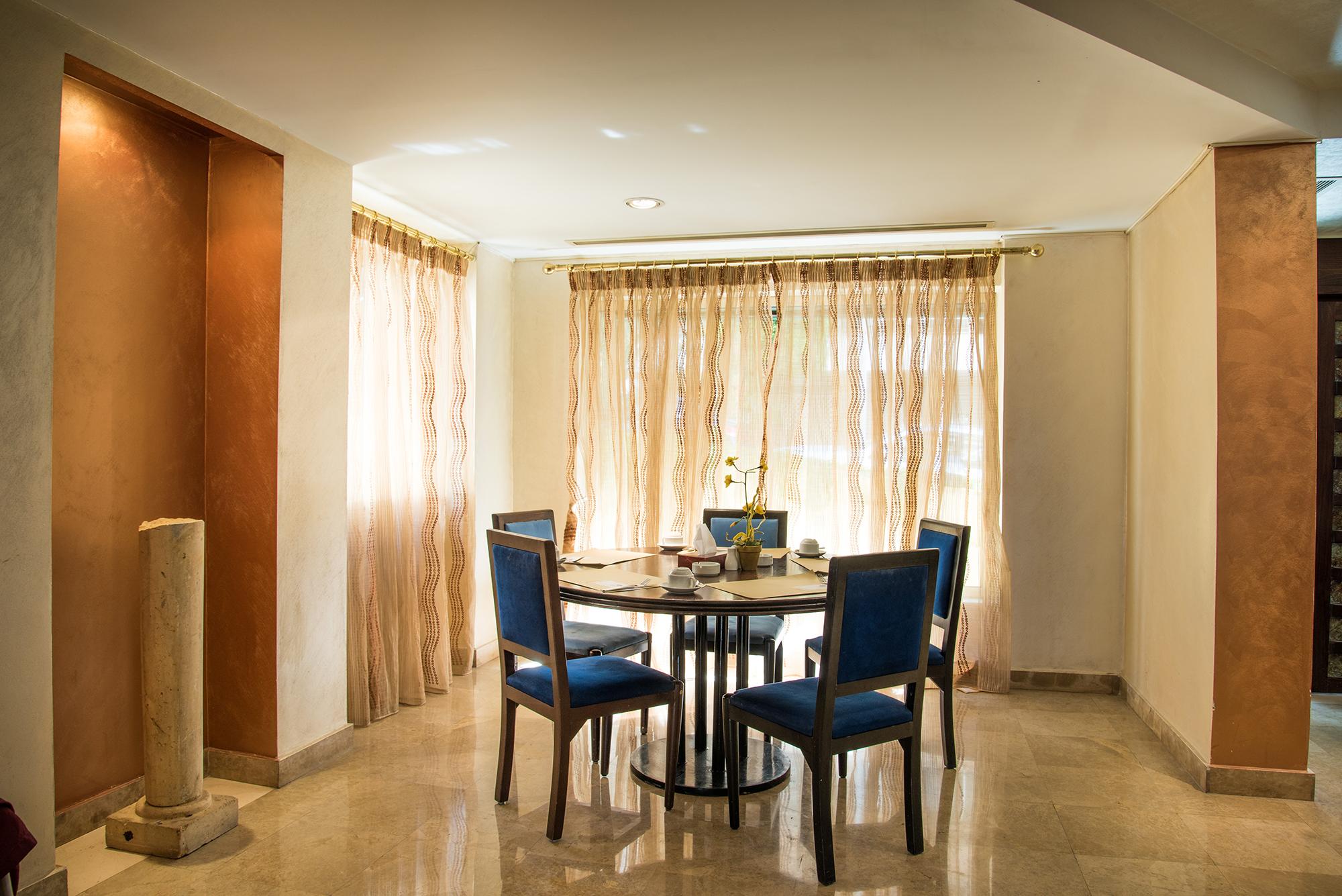 Rawche Universal Apartments Beirut Exteriör bild