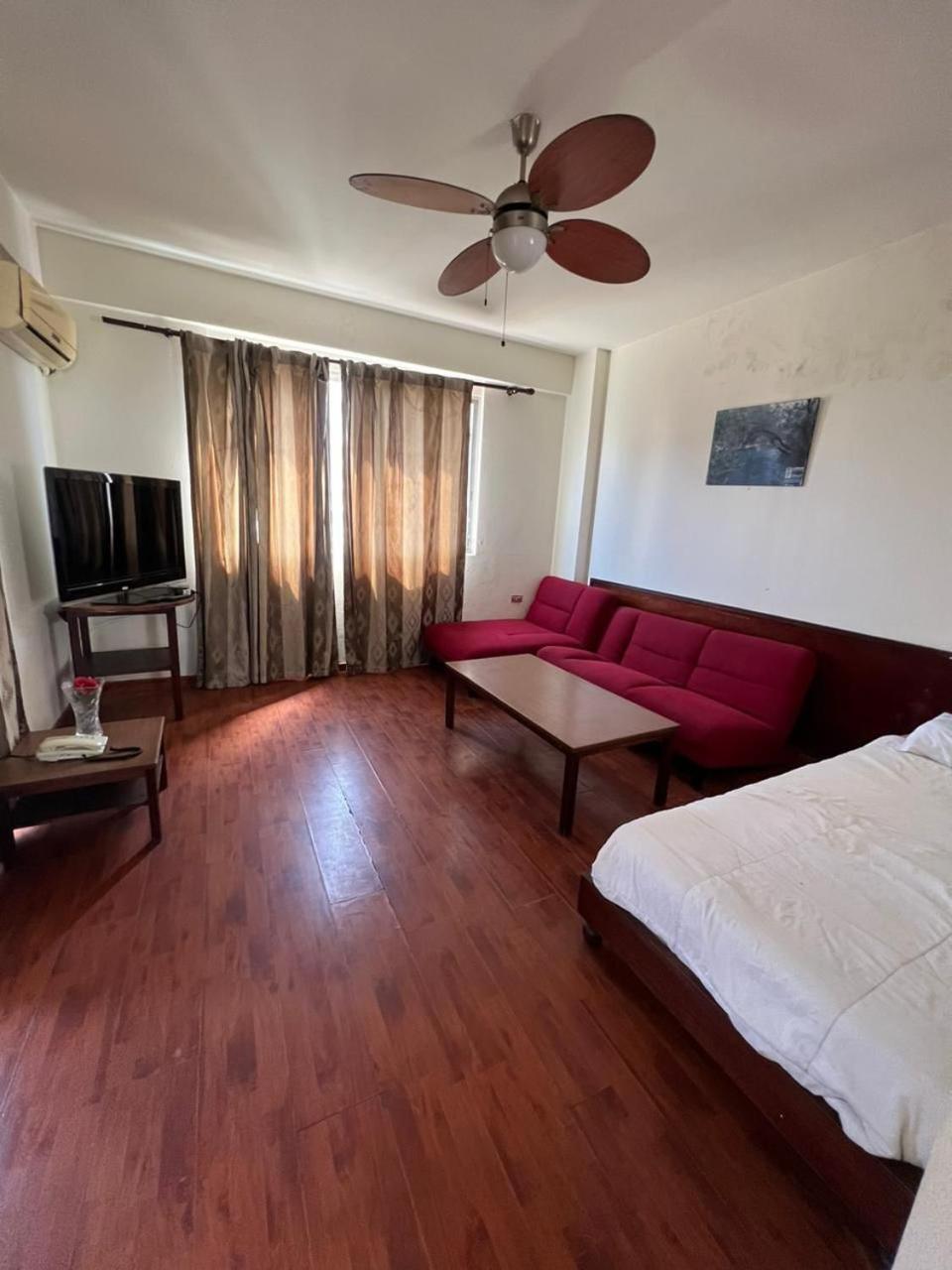 Rawche Universal Apartments Beirut Exteriör bild