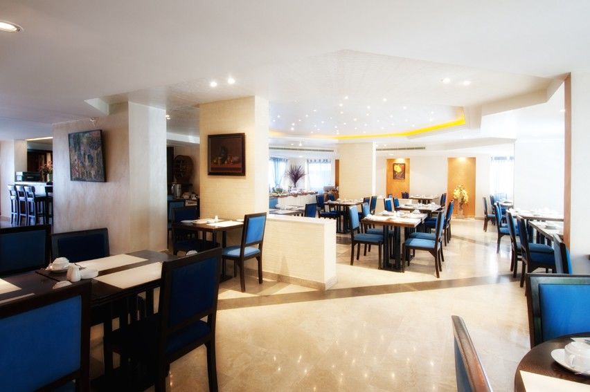 Rawche Universal Apartments Beirut Exteriör bild