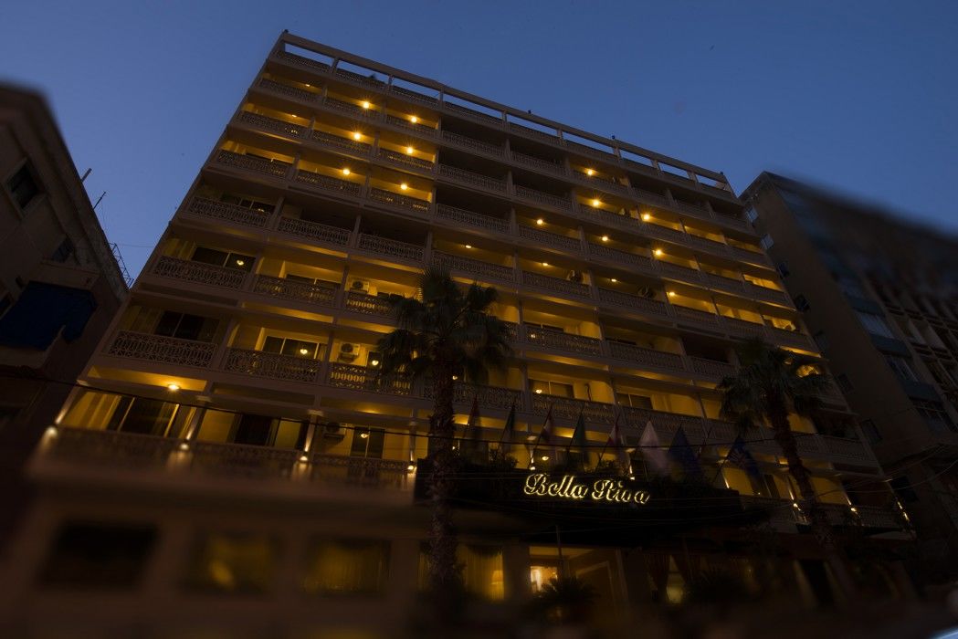 Rawche Universal Apartments Beirut Exteriör bild